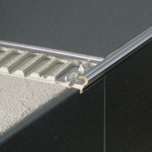 Deko-Stufenkante Florentiner, Aluminium, silber matt, eloxiert, 8mm/1,25m